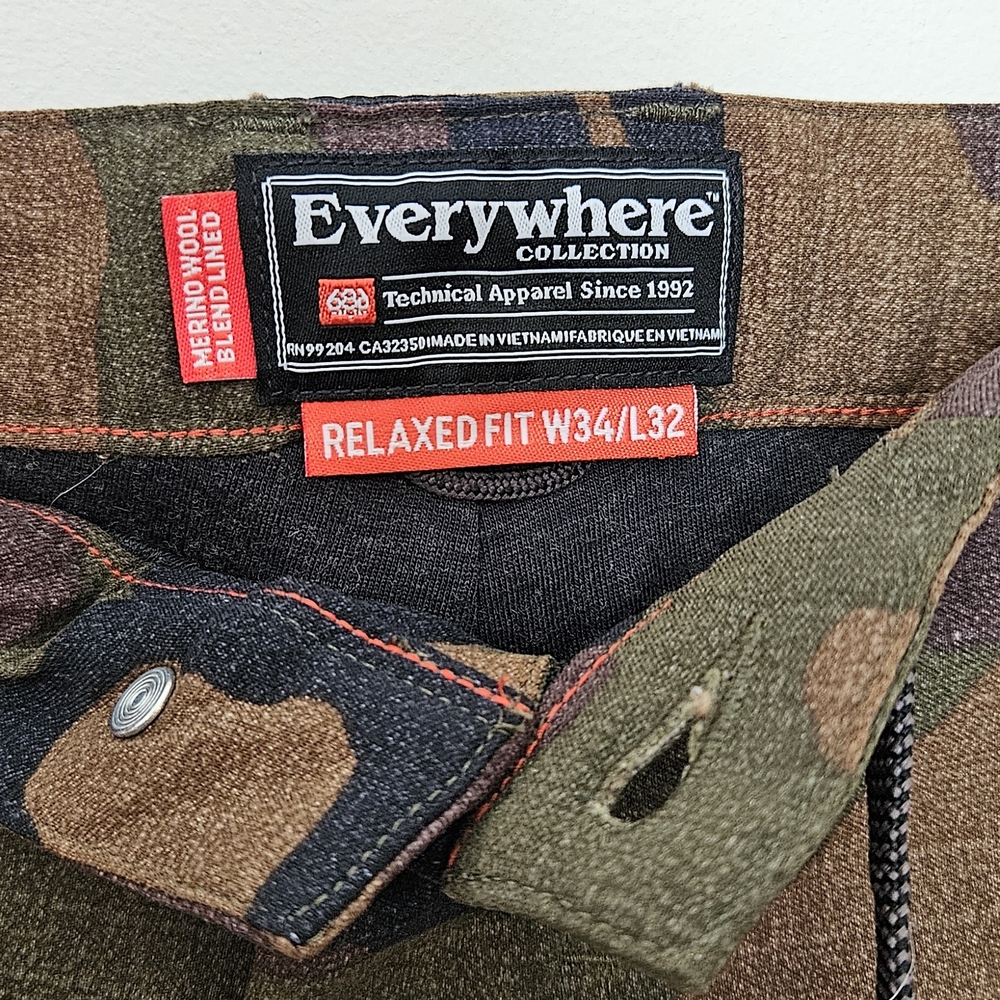 686 Men’s Camo Cargo Pants - Everywhere® Merino-Lined Pant - Picture 5 of 7